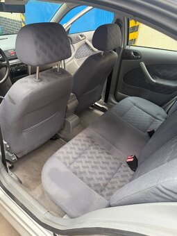 Škoda Octavia 1 1.6 mpi 74 kw - 10