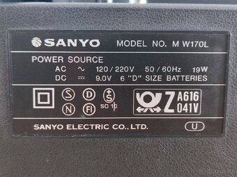 PORTABLE STEREO COMPONENT SYSTEM SANYO M W170L - 10