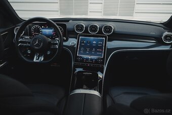 Mercedes-Benz C43 AMG - 10