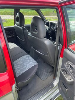 Mitsubishi L 200 - 10
