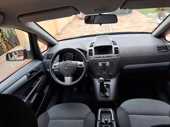 Opel Zafira 1.8 Ecotec 7 míst Nová STK - 10