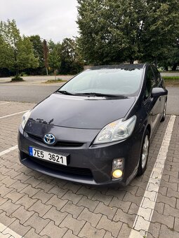 Toyota Prius 1.8 Hybrid - 10