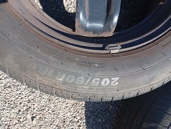 RENAULT SCENIC RV 2010 ORIG. KOLA S POKLICEMI A PNEU 205/60R - 10