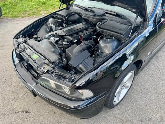 BMW Řada 5 e39 520i 125kW.Touring.Tažné. - 10