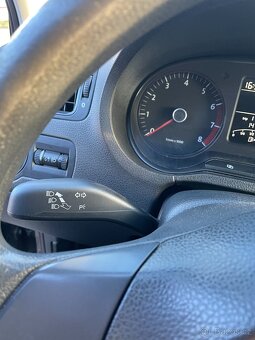 Volkswagen Polo - 10