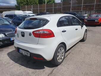 Kia rio - 10