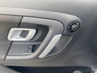 Škoda Roomster, 1.4i 63kW-1xMAJ.-STYLE-KLIMA - 10