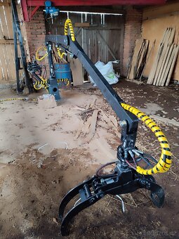 Hydraulický drapak - 10