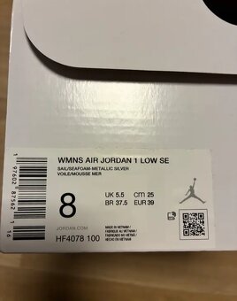 Air Jordan 1 Low tenisky, vel. 39 - 10