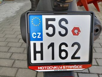 Piaggio Beverly 300 - 10