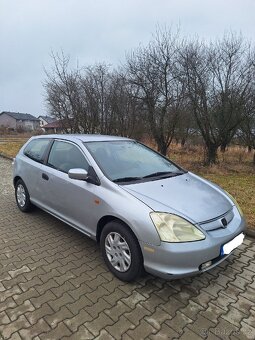 Honda civic 7g - 10
