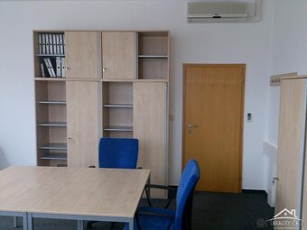 Pronájem kanceláří Jihlava se zasedací místností 380m2 Pávo - 10