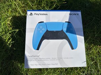 Ovladač na PS5 - 10