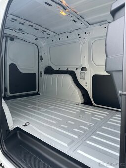 Transit Connect Van L2 2,0 Diesel 102k NOVÝ ČR Záruka FORD - 10