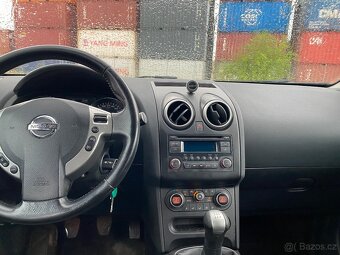 Nissan Qashqai 1.6 i - 10