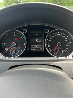 Volkswagen Passat B7 Variant 2.0 TDI - 10