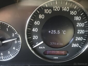 Prodám Mercedes E-320 4 matic elegance - 10