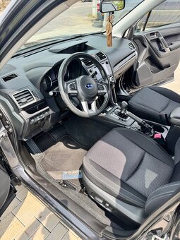 Subaru Forestr 2.0i 4x4 - 10