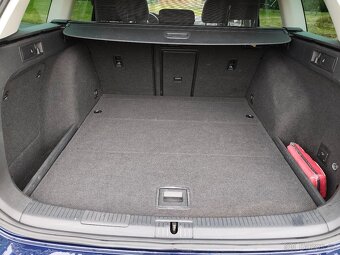 VW Golf 7 R line, 2.0tdi, Matrix, tažné, webasto, panorama - 10