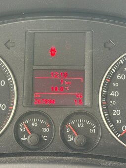 VOLKSWAGEN GOLF PLUS 1.6 - 10