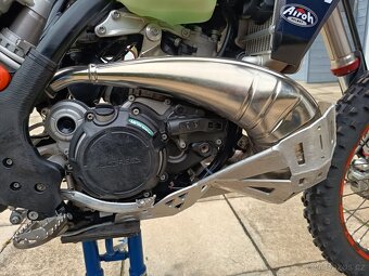 KTM EXC 300 2020 - 10