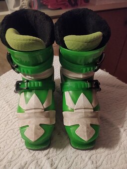 Dětské lyže HEAD 106cm + lyžáky vel. 33,5 - 10