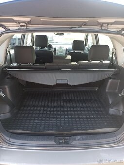 Toyota Corolla Verso 2.0 D4D, pravidelný servis, nová STK - 10
