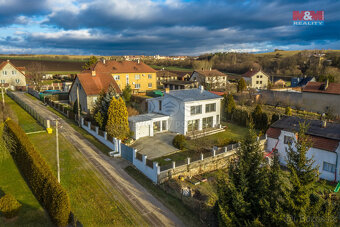 Prodej rodinného domu 7+1, 198 m², Klobuky, ul. Učitelská - 10