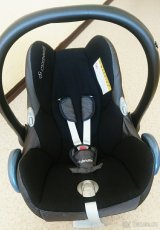 Autosedačka Maxi cosi cabriofix black reflection vajíčko - 10