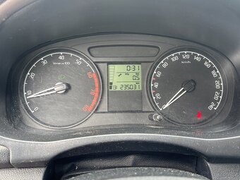 Škoda FABIA 2 combi 1.4 16v 63kw dovoz SRN - 10