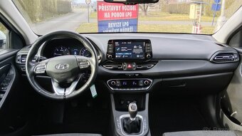 Hyundai i30 1.6 CRDI ODPOČET DPH - 10