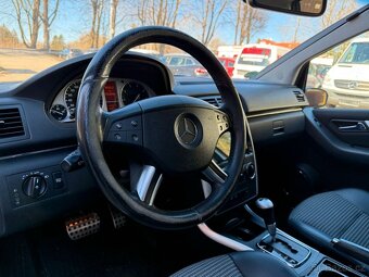 Mercedes-Benz B 200 Turbo - 10