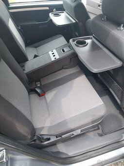 Opel Meriva 1,6i 74 kW - 10