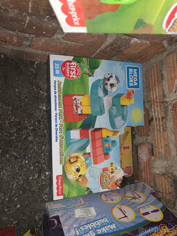 Krabice Megablocks - 10