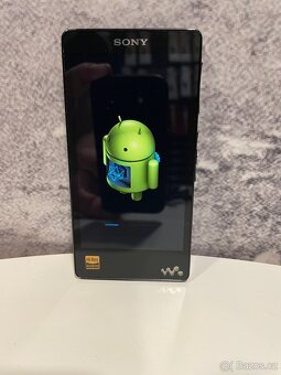Sony Walkman NWZ-F886 digital media player - 10