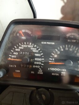 Suzuki gsx 750 es - 10