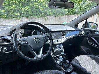 Opel Astra K Sports Tourer, najeto 87.984 km, modrá - 10