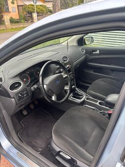Ford Focus - 10