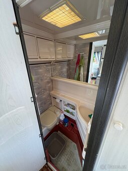 Prodám karavan hobby classic 470, předstan, mover - 10