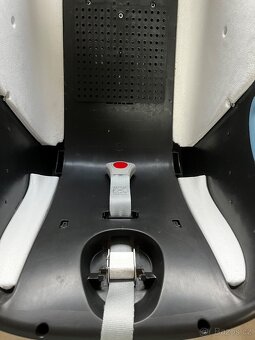 Kočárek Roan coss+ cybex aton 5 - 10