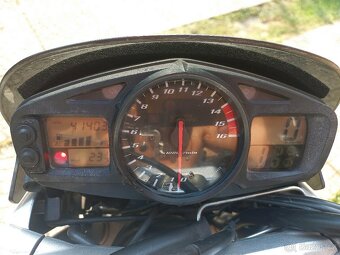 Prodám Suzuki GSR 600 - 10