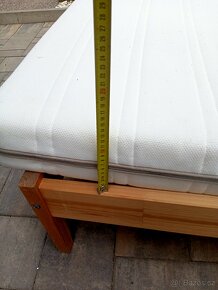 Prodám postel + Matrací ZDARMA - 10