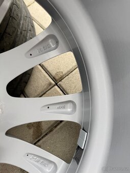 BMW řada G kola R18 - 10