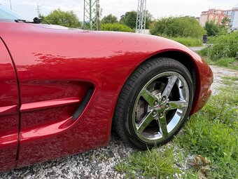 Corvette C5 5.7 benzín - 10