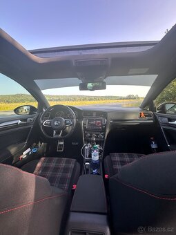 Volkswagen Golf GTI 7 Performance - 10