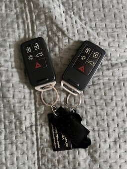 Prodám XC60, pětiválec, nafta, tažné, komplet nové brzdy - 10
