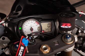 Suzuki GSX-R 600 2006 - 10