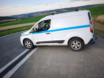 Ford Transit Connect L1H1, výhřev okna, velká navigace sync3 - 10