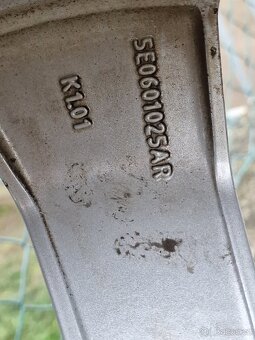 225/50/17 Originál alu kola Škoda 5x112 - 10