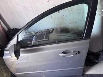 náhradní díly pro volvo v50,v40 2004,2011 - 10